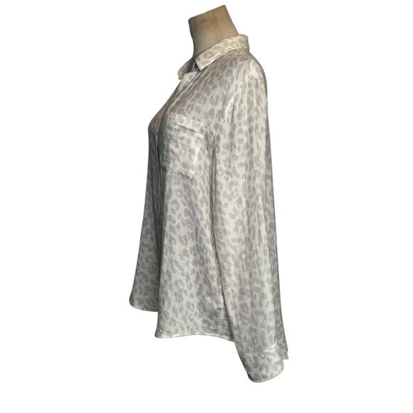 Rails Ellis Grey Jaguar Print Cotton Button Front Top Shirt Tunic size Small - Picture 12 of 16